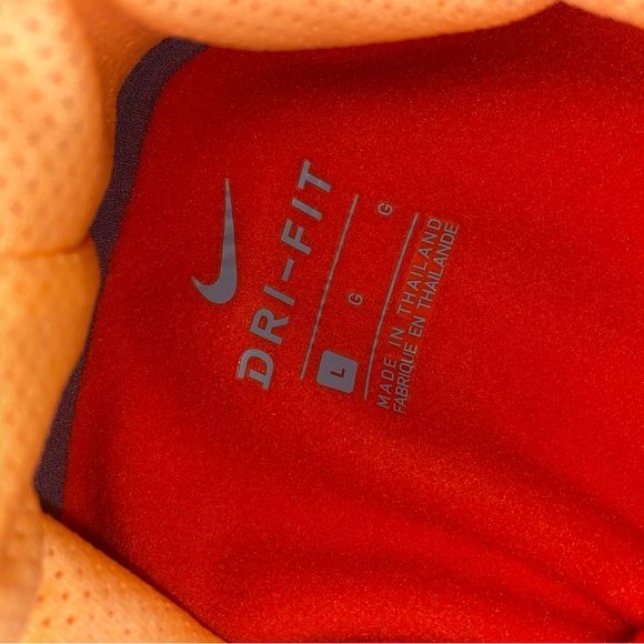 Nike Color Hoodie - Picture 2 of 4